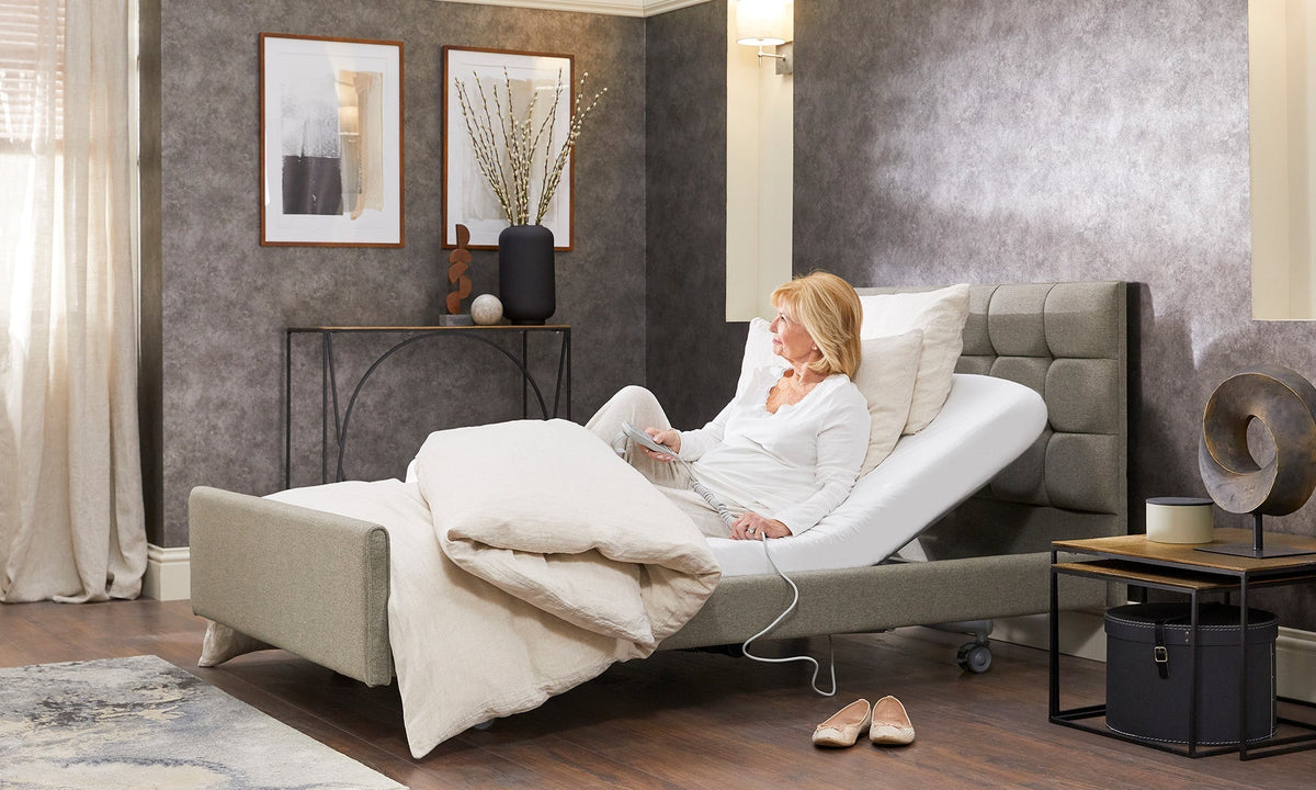 Opera Beds Signature Comfort Electric Profiling Bed - Height Adjustable Medical Care Bed - Detail View 4