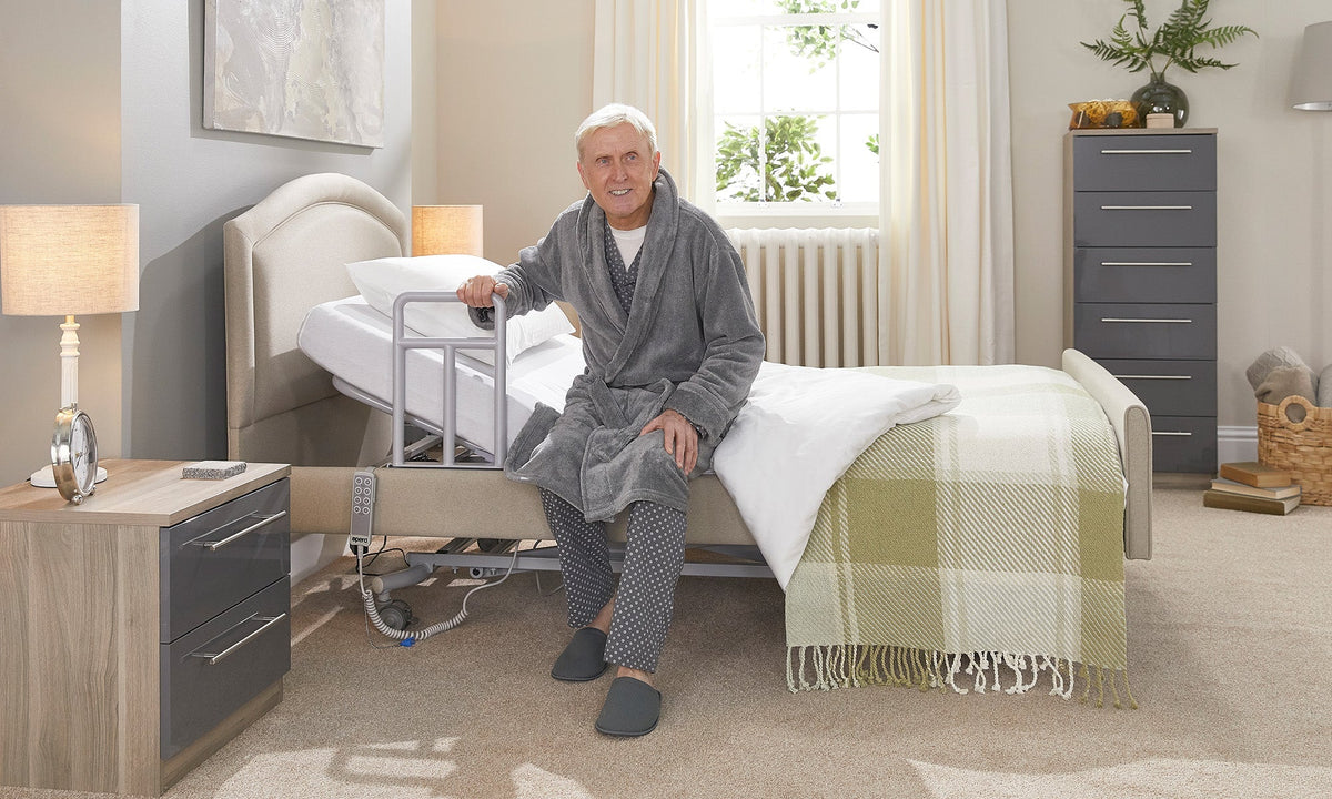 Opera Beds Signature Comfort Electric Profiling Bed - Height Adjustable Medical Care Bed - Detail View 6