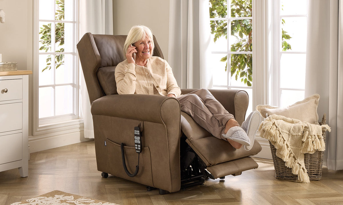 Opera Beds Flynn Electric Riser Recliner Chair - Waterfall Back Tilt-in-Space Lift Chair - Detail View 8